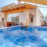 Casa Mediterranea Holiday home *